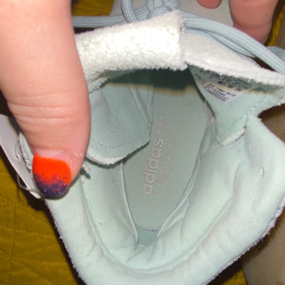 NWT adidas tubular shoes - Picture 7 of 11